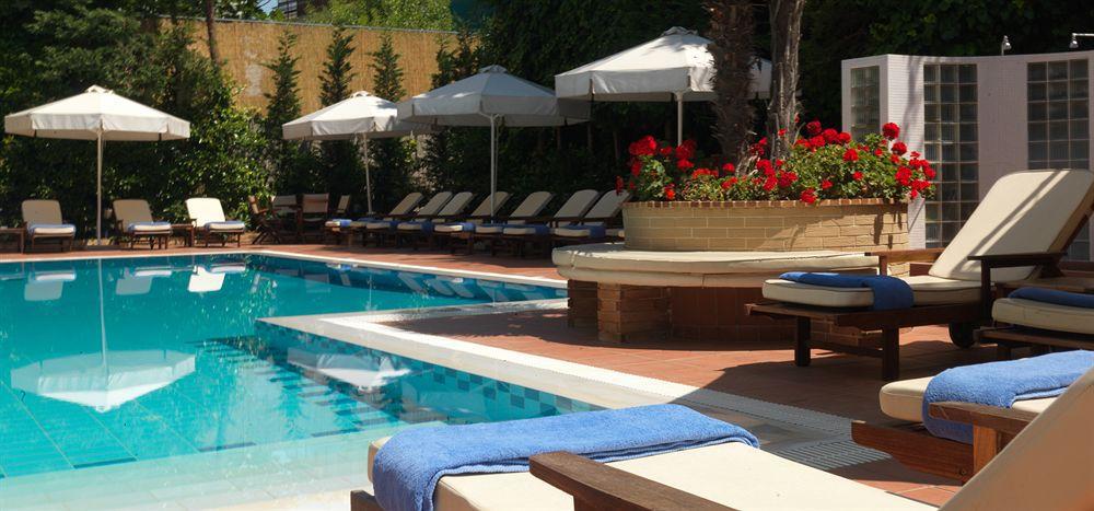 Blazer 4* Athens