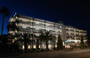 Blazer Hotel Athens
