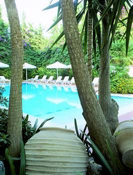 Blazer Hotel 4*