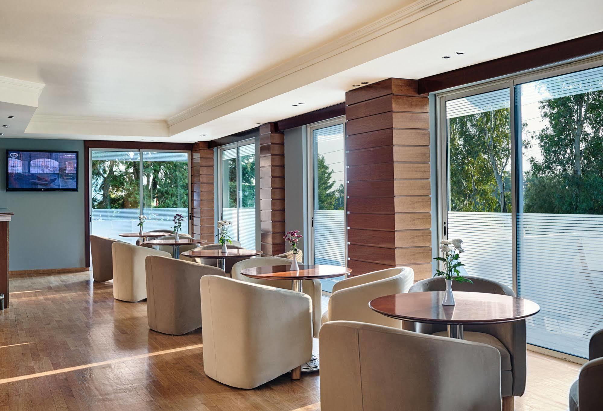 Blazer Hotel 4*