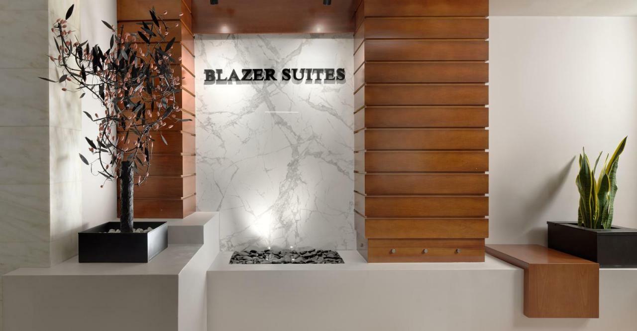 Blazer Hotel 4*
